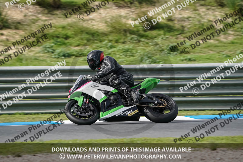 estoril;event digital images;motorbikes;no limits;peter wileman photography;portugal;trackday;trackday digital images